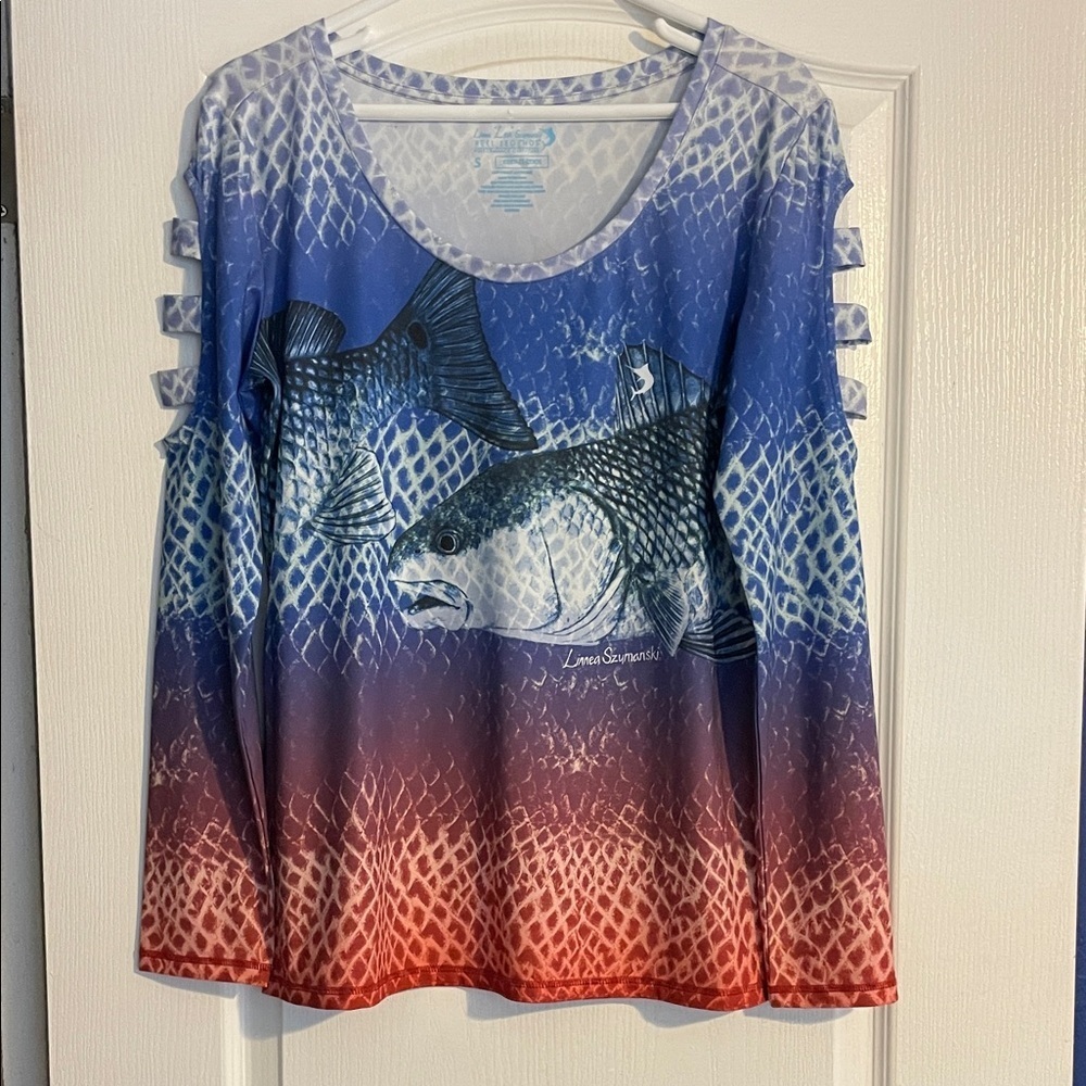 Reel Legends Blue and White Performance Top
